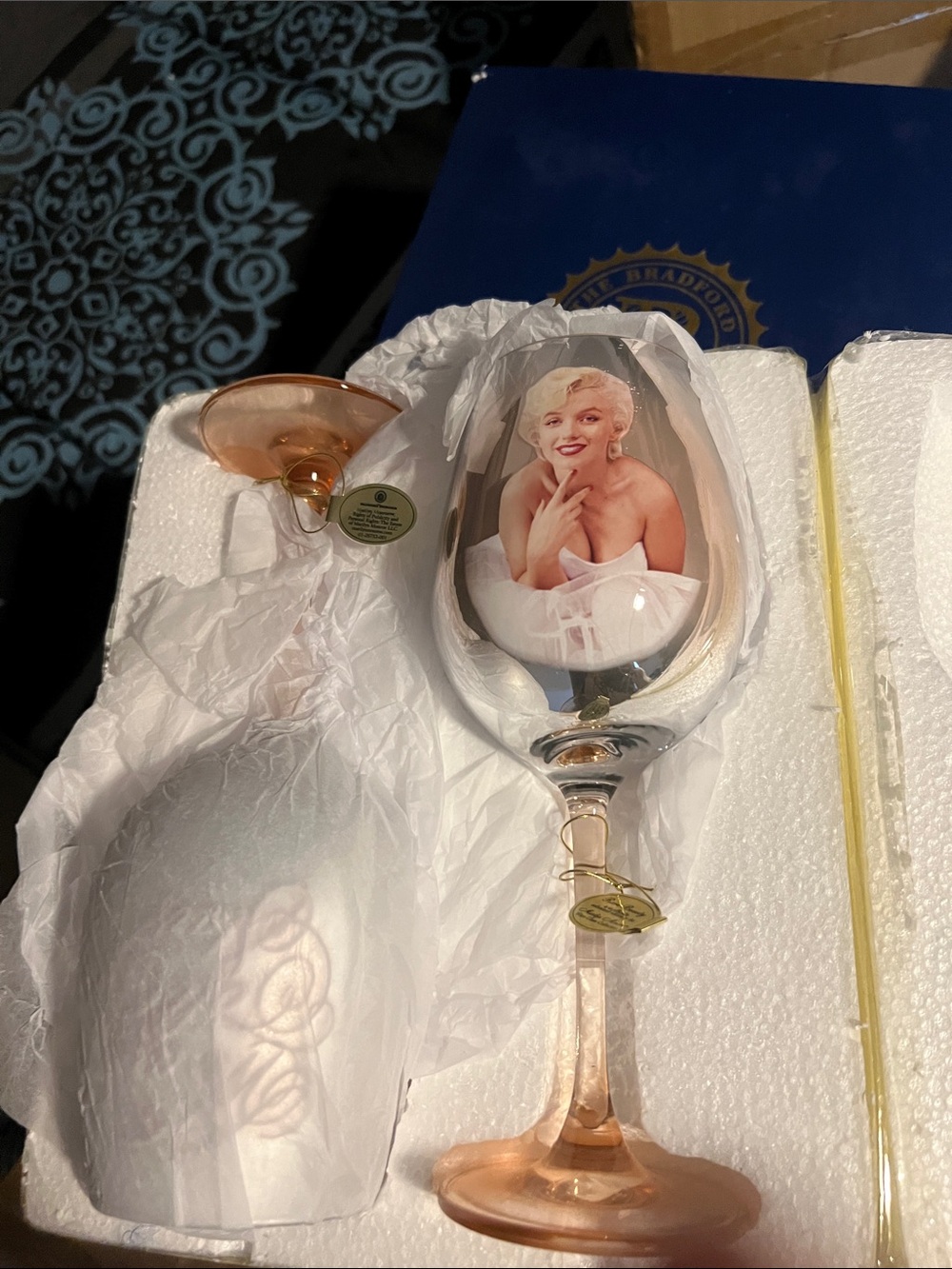 The Bradford Exchange Pink Stemmed Marilyn Monroe Collectible Wine Glass